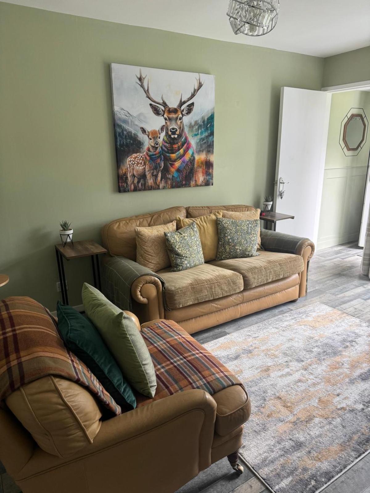 Loch Lomond Riverside Apartments B Balloch Extérieur photo